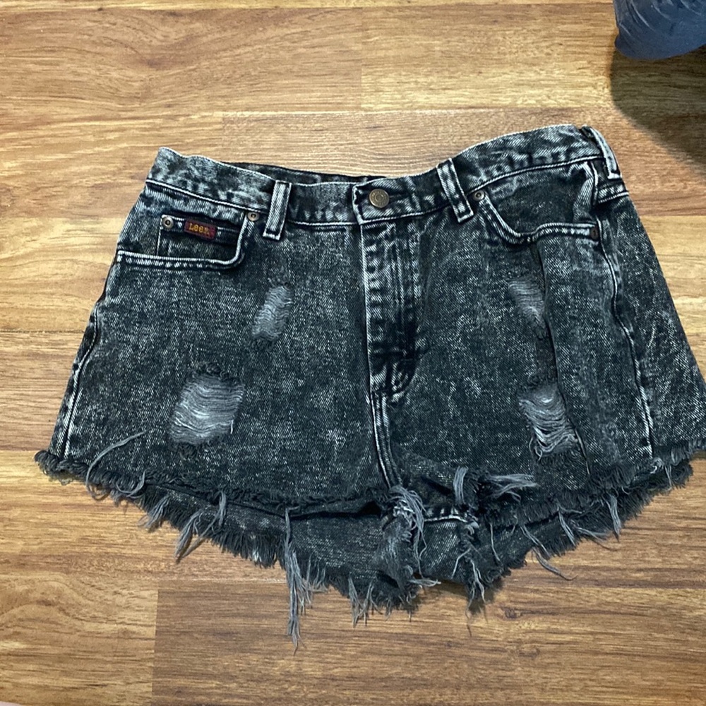 Levi short shorts